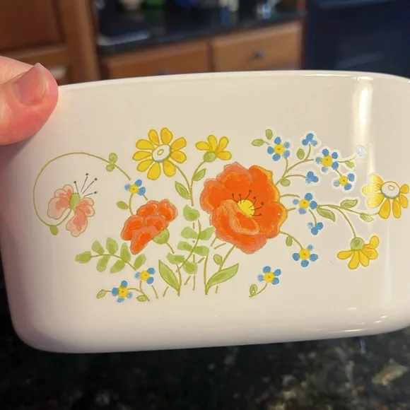 Corning ware WILDFLOWERS 3qt casserole dish with Pyrex lidAND 2-3/4 cup dish